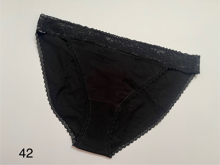 شورت زنانه نخی المانی esmara سایز 2XL