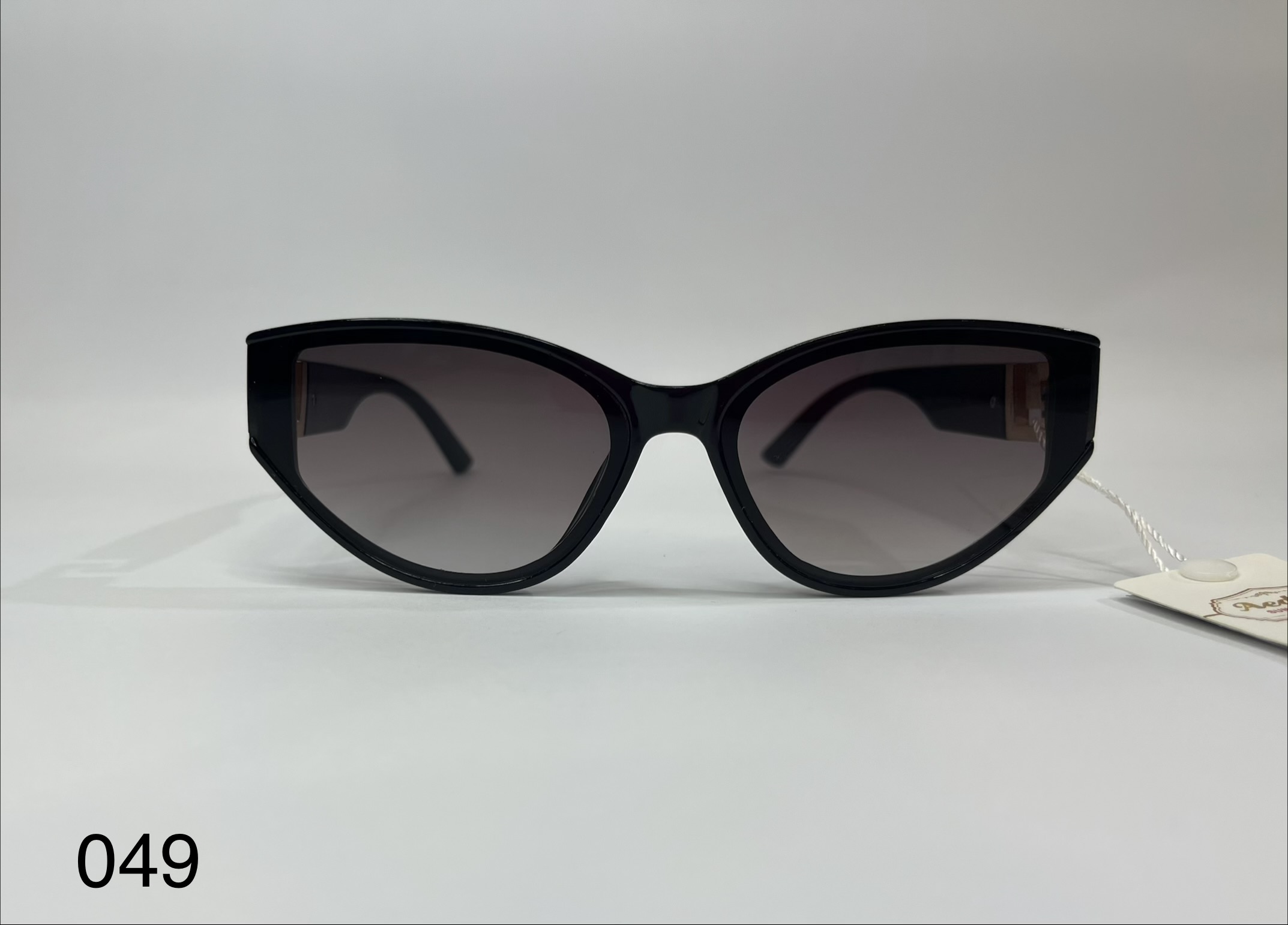 عینک آفتابی aedoll المان UV400 کد ۰۴۹